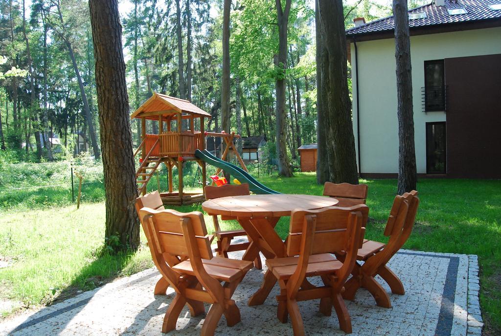 Villa Veell - Tylko 4 Minuty Od Pieknej Szerokiej Plazy بوبيروفو المظهر الخارجي الصورة